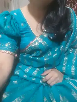 Snapshot of Bhabhi_desi12 chatting on 10/13/25, 03:57 Bhabhi desi12 online show from 10/13/25, 03:57