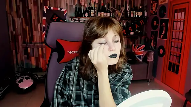 LolaAsmus online show from 10/25/25, 05:17