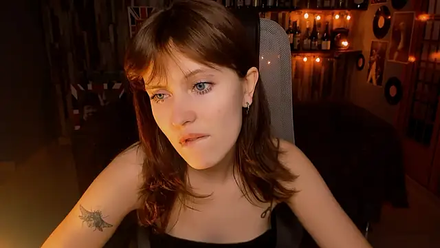 LolaAsmus online show from 02/07/26, 09:28