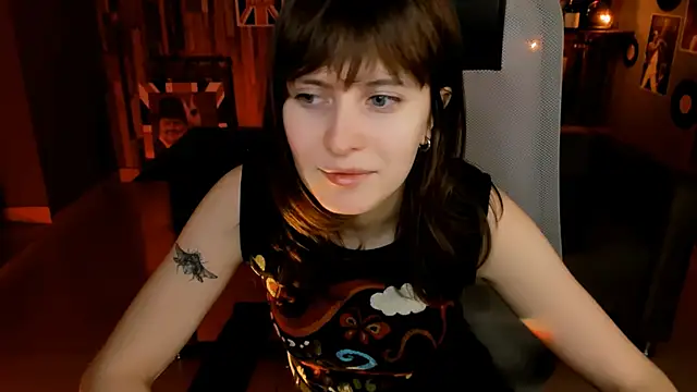 LolaAsmus online show from 02/06/26, 09:05