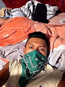 Jovende28 online show from 11/04/25, 02:15