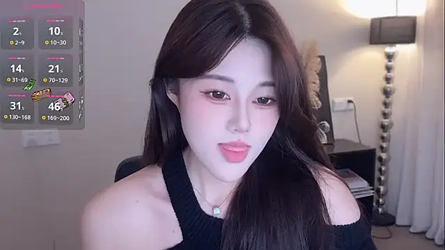 Strawberrybabyy1 online show from 11/15/25, 02:54