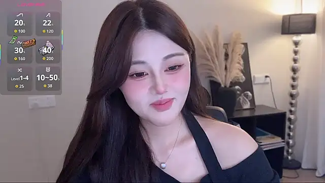 Strawberrybabyy1 online show from 11/07/25, 05:17