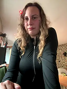 Yanacool007 online show from 10/11/25, 11:11