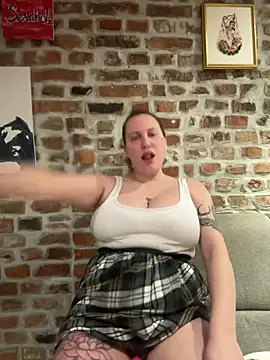 Snapshot of Yanacool007 chatting on 02/24/26, 10:10 Yanacool007 online show from 02/24/26, 10:10