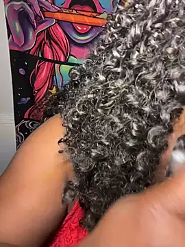 Gripperke00 online show from 11/25/25, 11:43