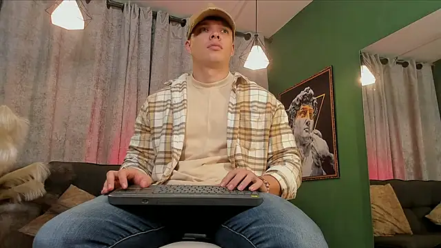 Jake Tylerr  online show from 11/18/25, 08:01