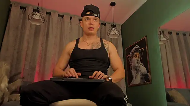Snapshot of Jake_Tylerr_ chatting on 06/17/26, 02:16 Jake Tylerr online show from 06/17/26, 02:16