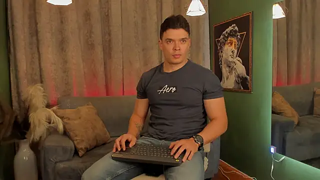 Snapshot of Jake_Tylerr_ chatting on 07/14/26, 11:33 Jake Tylerr online show from 07/14/26, 11:33