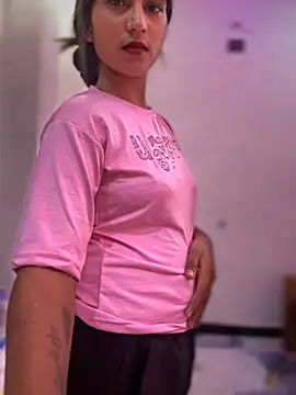 Snapshot of DiyAsingHh chatting on 10/03/25, 02:51 DiyAsingHh online show from 10/03/25, 02:51