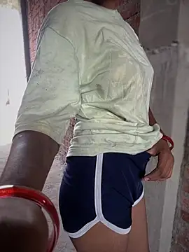 Snapshot of DiyAsingHh chatting on 09/30/25, 03:12 DiyAsingHh online show from 09/30/25, 03:12