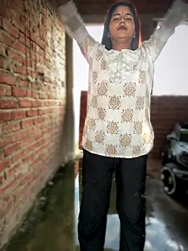 Snapshot of DiyAsingHh chatting on 10/03/25, 12:47 DiyAsingHh online show from 10/03/25, 12:47