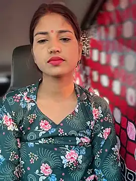 Snapshot of DiyAsingHh chatting on 03/23/25, 01:20 DiyAsingHh online show from 03/23/25, 01:20