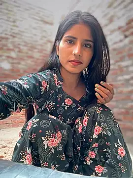 Snapshot of DiyAsingHh chatting on 02/07/25, 10:40 DiyAsingHh online show from 02/07/25, 10:40