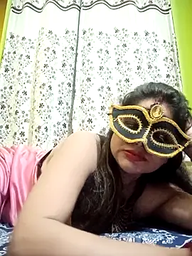 Snapshot of Babydoll_18 chatting on 10/31/25, 07:10 Babydoll 18 online show from 10/31/25, 07:10