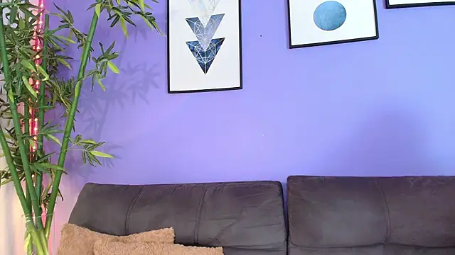Snapshot of miaa_lux chatting on 03/15/25, 03:37 miaa lux online show from 03/15/25, 03:37