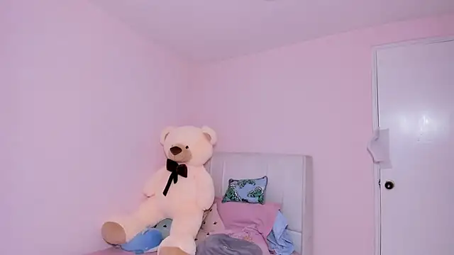 Snapshot of playsecrets chatting on 03/17/25, 06:53 playsecrets online show from 03/17/25, 06:53