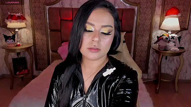 SoffiQueen online show from 11/29/25, 08:42