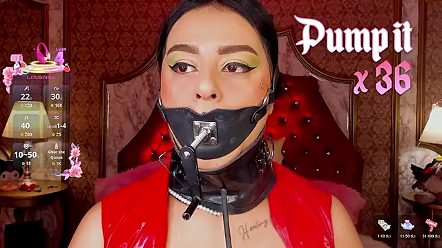 SoffiQueen online show from 02/10/26, 02:16