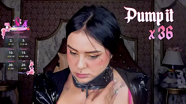 SoffiQueen online show from 02/16/26, 02:05