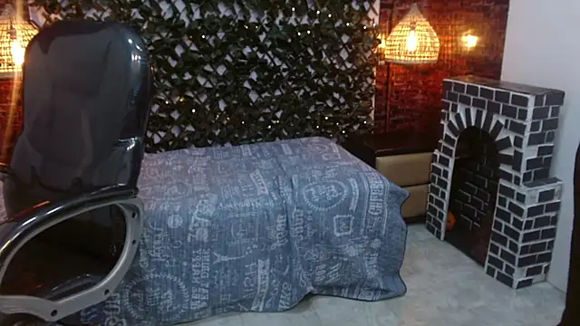 Snapshot of JackSwan18 chatting on 12/30/24, 07:21 JackSwan18 online show from 12/30/24, 07:21