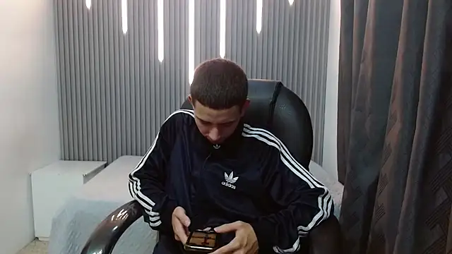 JackSwan18 online show from 03/10/26, 01:04