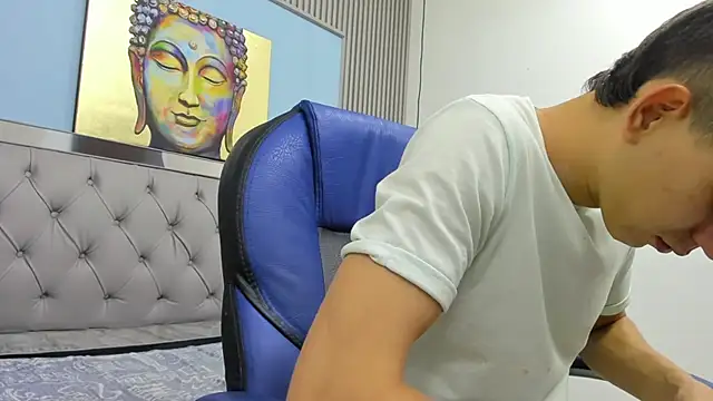 JackSwan18 online show from 11/29/25, 08:31