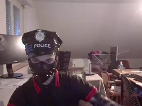 Snapshot of Angelbunn chatting on 01/02/25, 08:06 Angelbunn online show from 01/02/25, 08:06