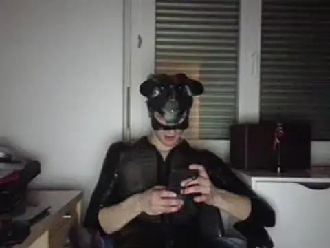 Snapshot of Angelbunn chatting on 01/03/25, 10:29 Angelbunn online show from 01/03/25, 10:29