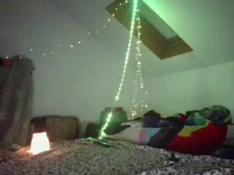 Snapshot of Angelbunn chatting on 12/30/24, 09:08 Angelbunn online show from 12/30/24, 09:08