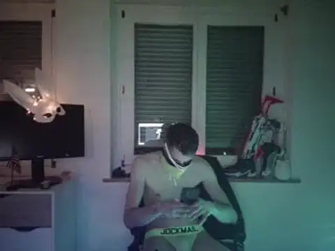 Snapshot of Angelbunn chatting on 01/12/25, 09:08 Angelbunn online show from 01/12/25, 09:08