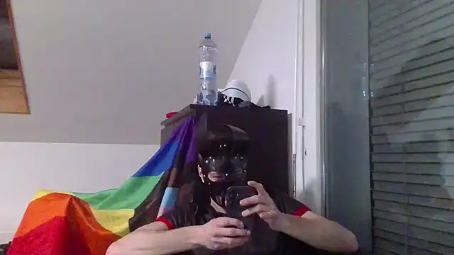 Snapshot of Angelbunn chatting on 12/31/24, 01:26 Angelbunn online show from 12/31/24, 01:26