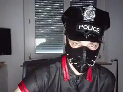 Snapshot of Angelbunn chatting on 02/10/25, 04:36 Angelbunn online show from 02/10/25, 04:36