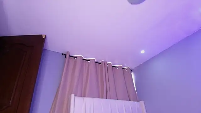 Shenoa1 online show from 11/13/25, 11:58