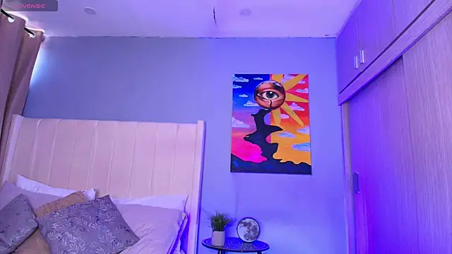 Shenoa1 online show from 09/29/25, 10:04