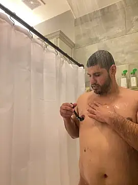 Snapshot of Insaneskillzz69 chatting on 03/23/26, 02:22 Insaneskillzz69 online show from 03/23/26, 02:22