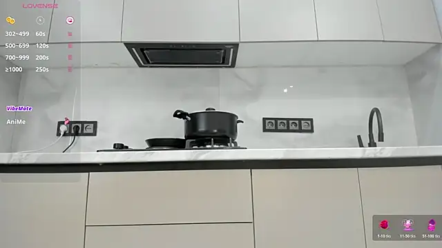 Mia Meow  online show from 03/18/26, 05:32