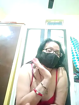 Snapshot of heenage chatting on 02/17/25, 01:15 heenage online show from 02/17/25, 01:15