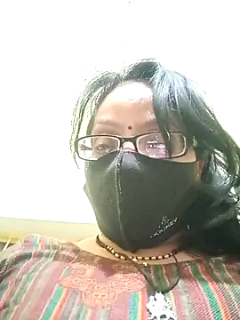 Snapshot of heenage chatting on 02/13/25, 01:37 heenage online show from 02/13/25, 01:37