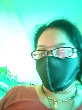 Snapshot of heenage chatting on 02/13/25, 05:58 heenage online show from 02/13/25, 05:58