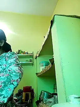 Snapshot of heenage chatting on 02/27/25, 11:06 heenage online show from 02/27/25, 11:06