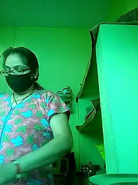 Snapshot of heenage chatting on 02/11/25, 02:57 heenage online show from 02/11/25, 02:57