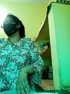 Snapshot of heenage chatting on 03/10/25, 05:11 heenage online show from 03/10/25, 05:11