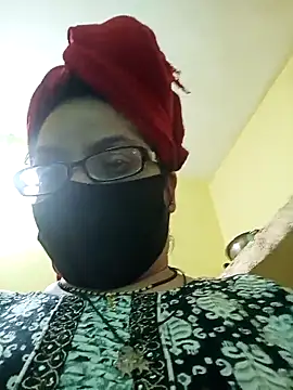 Snapshot of heenage chatting on 03/06/25, 07:58 heenage online show from 03/06/25, 07:58