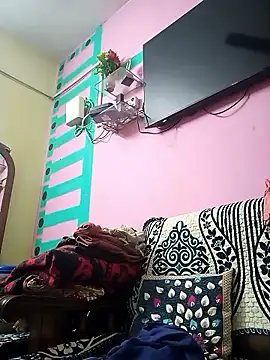 heenage online show from 01/14/26, 04:49