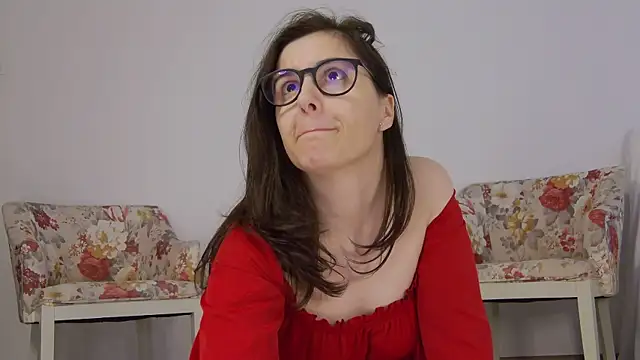 SophieeRain online show from 10/13/25, 01:23