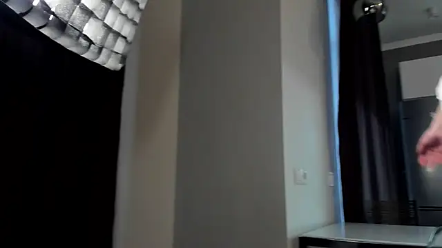 Snapshot of Emma_Flin chatting on 01/26/25, 11:06 Emma Flin online show from 01/26/25, 11:06
