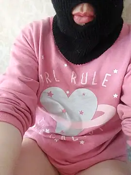 lettygreco online show from 10/22/25, 12:04