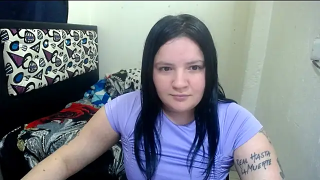Snapshot of shopyymessyy chatting on 04/27/26, 11:58 shopyymessyy online show from 04/27/26, 11:58