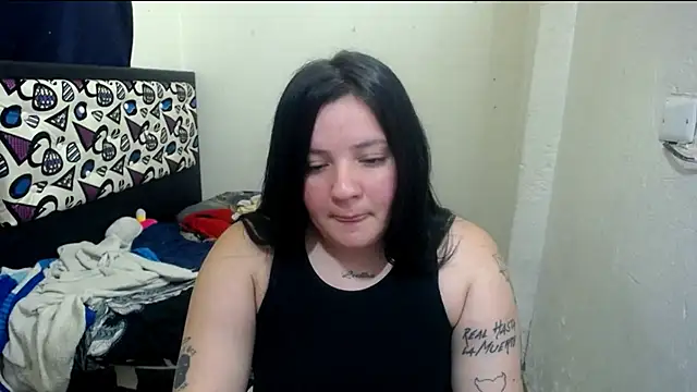 Snapshot of shopyymessyy chatting on 04/29/26, 08:37 shopyymessyy online show from 04/29/26, 08:37